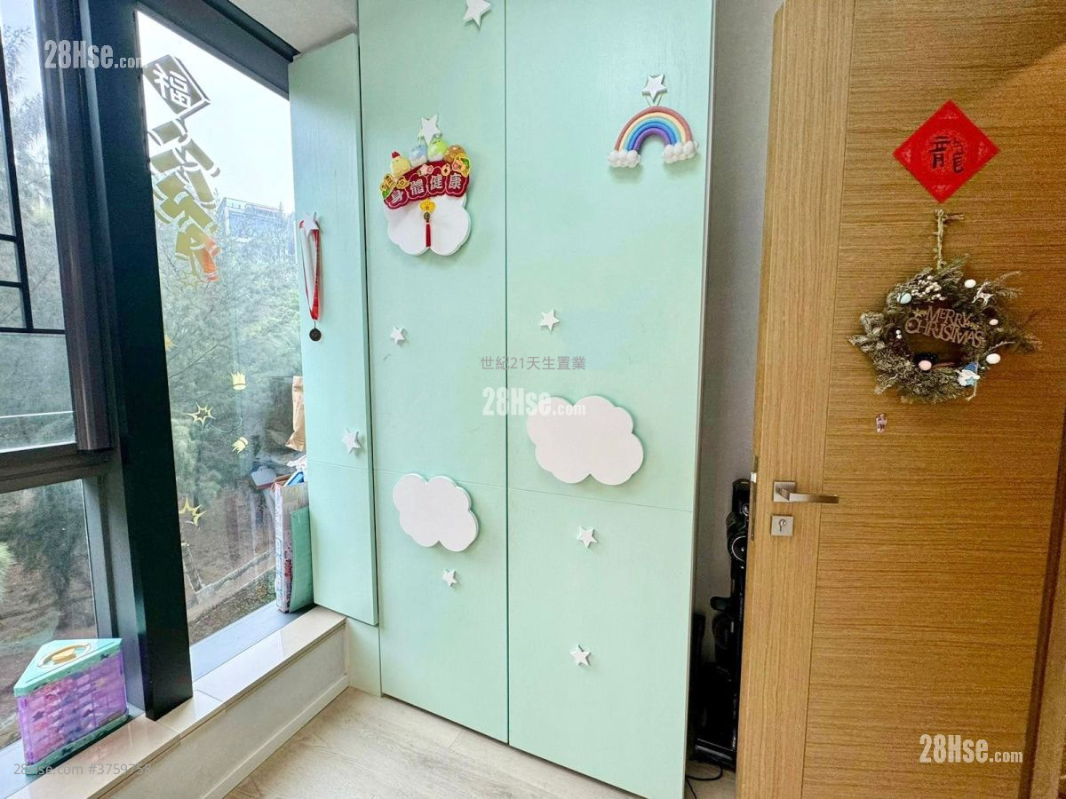 The Bloomsway Sell 3 Bedrooms , 2 Bathrooms 862 ft²