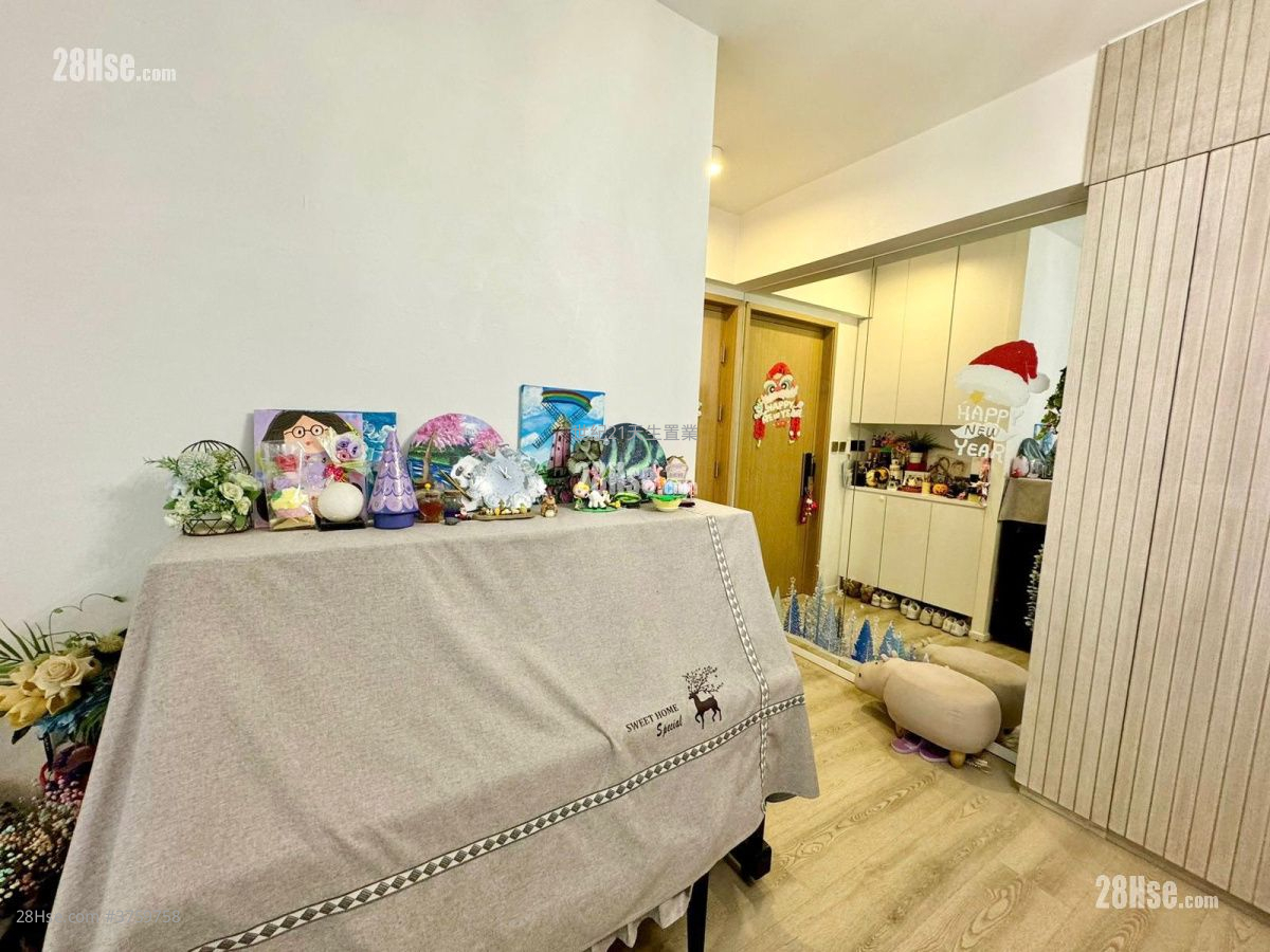 The Bloomsway Sell 3 Bedrooms , 2 Bathrooms 862 ft²