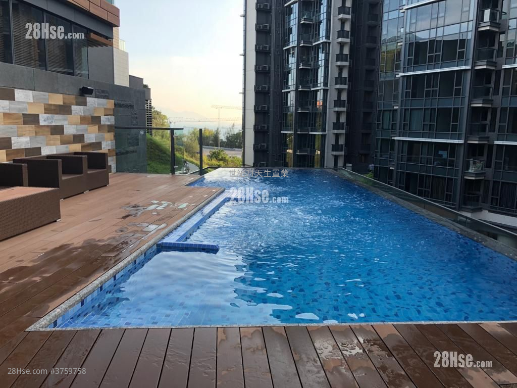 The Bloomsway Sell 3 Bedrooms , 2 Bathrooms 862 ft²