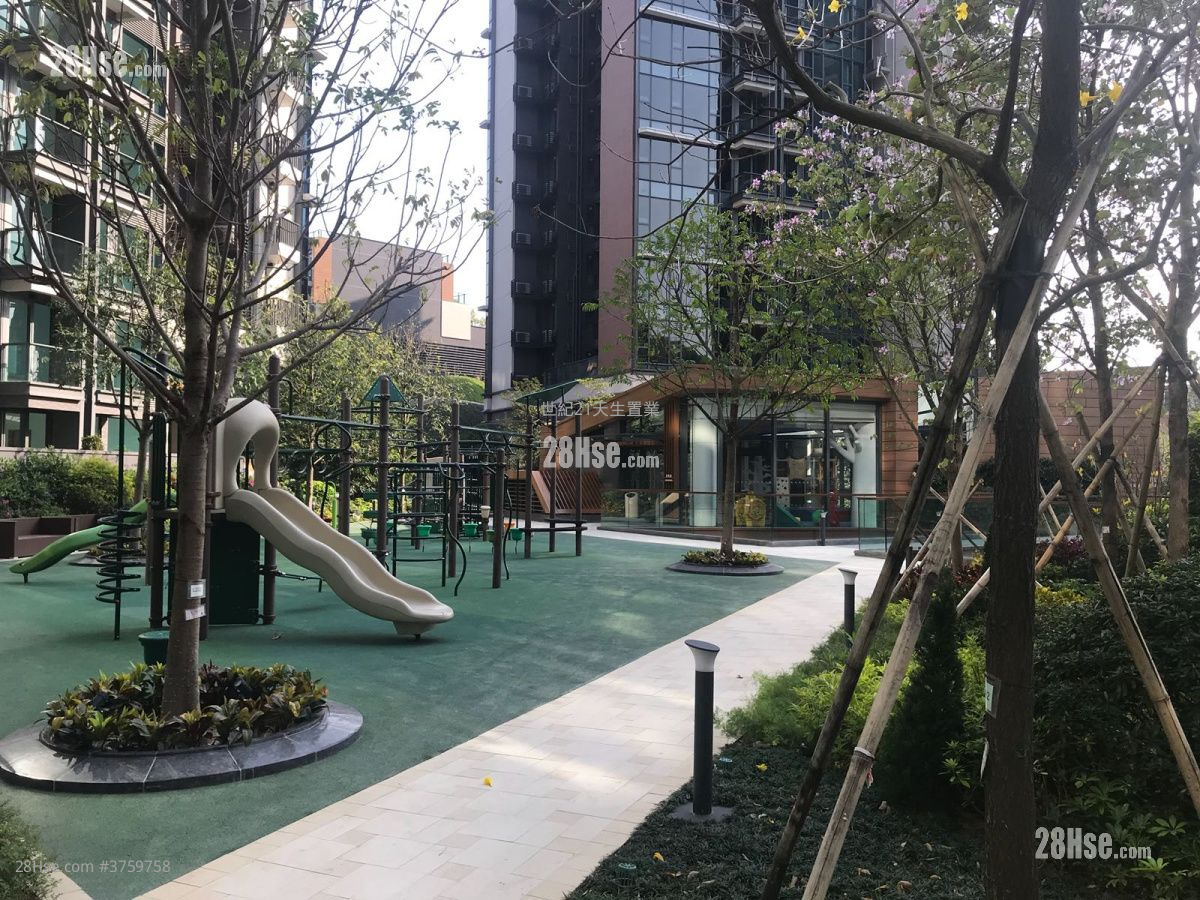 The Bloomsway Sell 3 Bedrooms , 2 Bathrooms 862 ft²