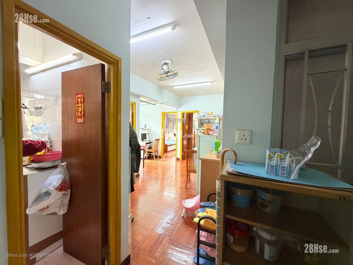 丽景楼 售盘 3 房 , 1 浴室 538 平方尺