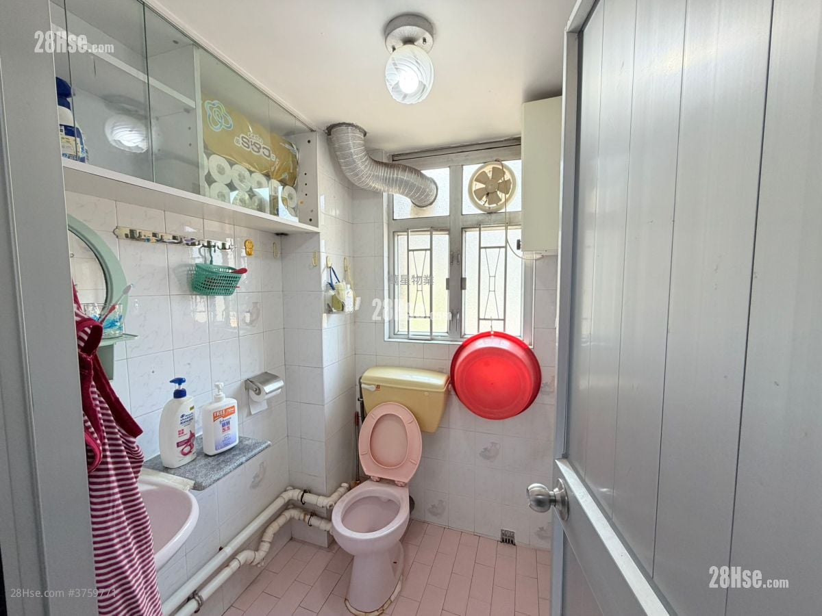 丽景楼 售盘 3 房 , 1 浴室 538 平方尺