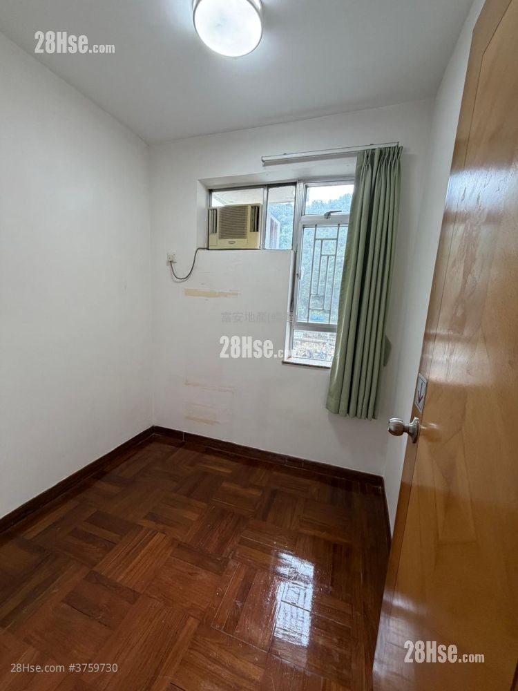 富安花园 售盘 3 房 , 1 浴室 589 平方尺