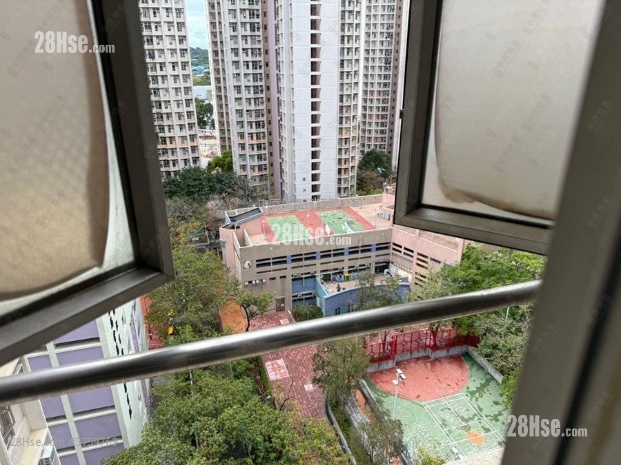 Tin Chung Court Sell 3 Bedrooms 650 ft²