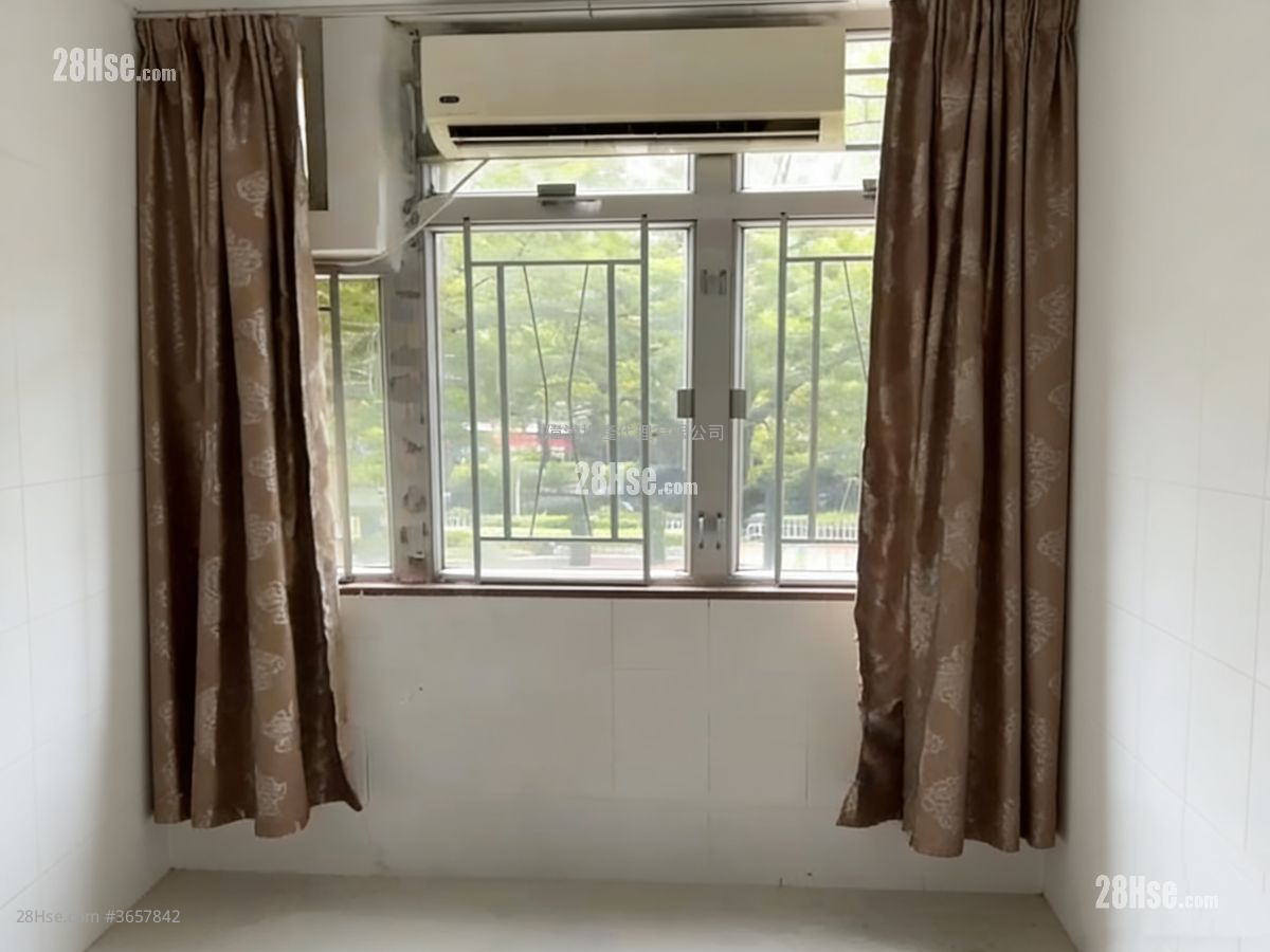 安盛苑 租盤 2 房 , 1 浴室 374 平方呎