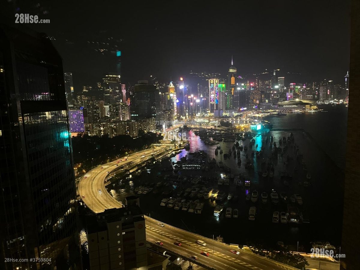 Victoria Centre Sell 2 Bedrooms , 1 Bathroom 534 ft²