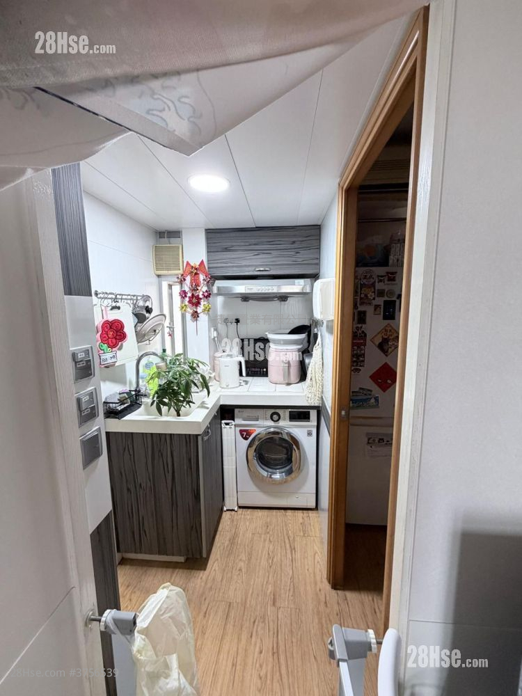 利荣大厦 售盘 2 房 , 1 浴室 253 平方尺