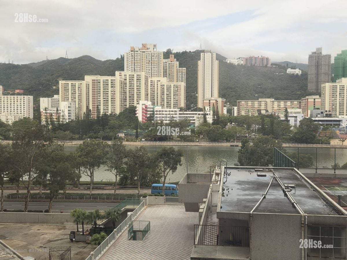 富豪花園 售盤 4 房 , 2 浴室 919 平方呎