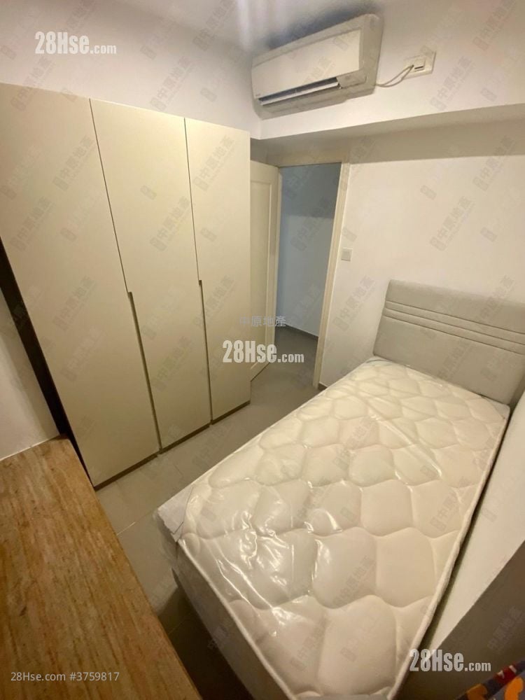 睡房 1: 维港湾 售盘 2 浴室 647 平方尺