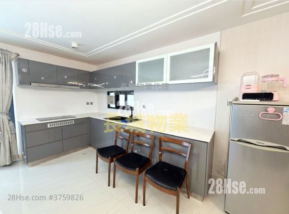 Tai Po Village House Sell 3 Bedrooms , 2 Bathrooms