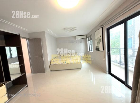 Tai Po Village House Sell 3 Bedrooms , 2 Bathrooms