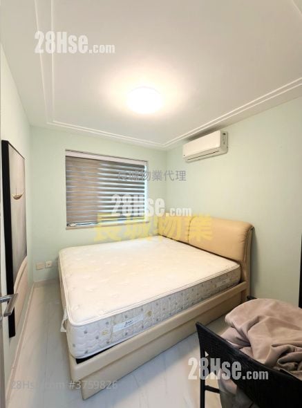 Tai Po Village House Sell 3 Bedrooms , 2 Bathrooms