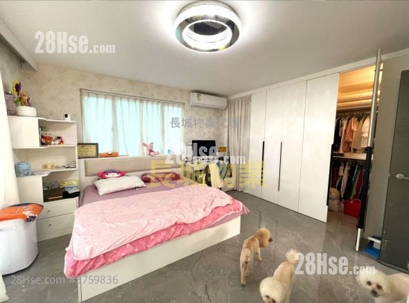 Tai Po Village House Sell 3 Bedrooms , 2 Bathrooms