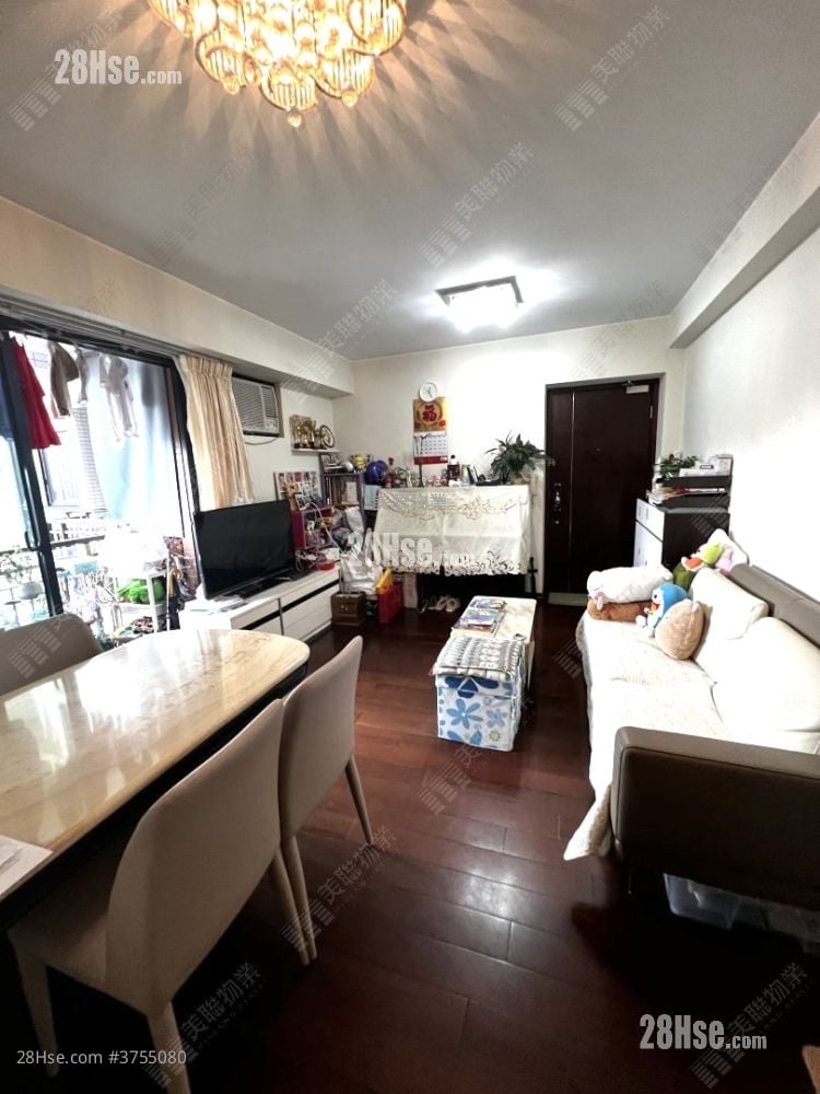 御皇庭 售盤 4 房 690 平方呎