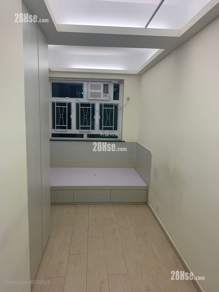 太安樓 租盤 120 平方呎