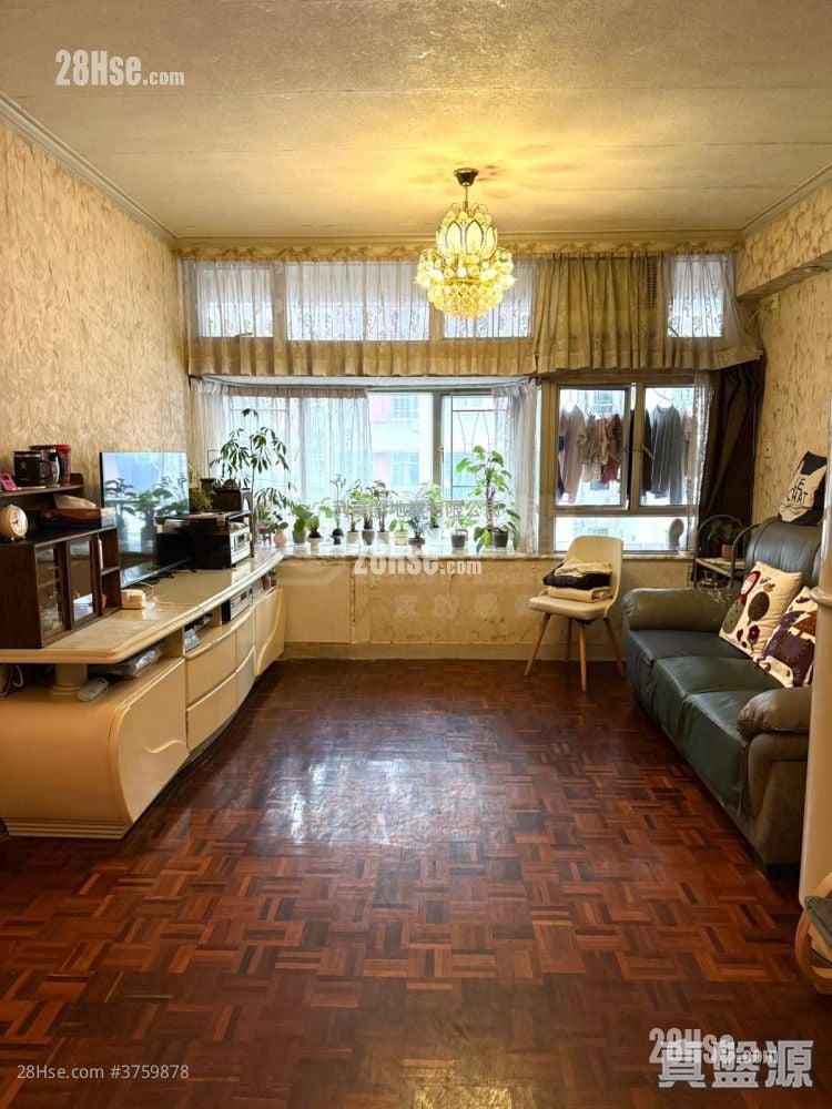 和富中心 售盘 3 房 , 2 浴室 733 平方尺