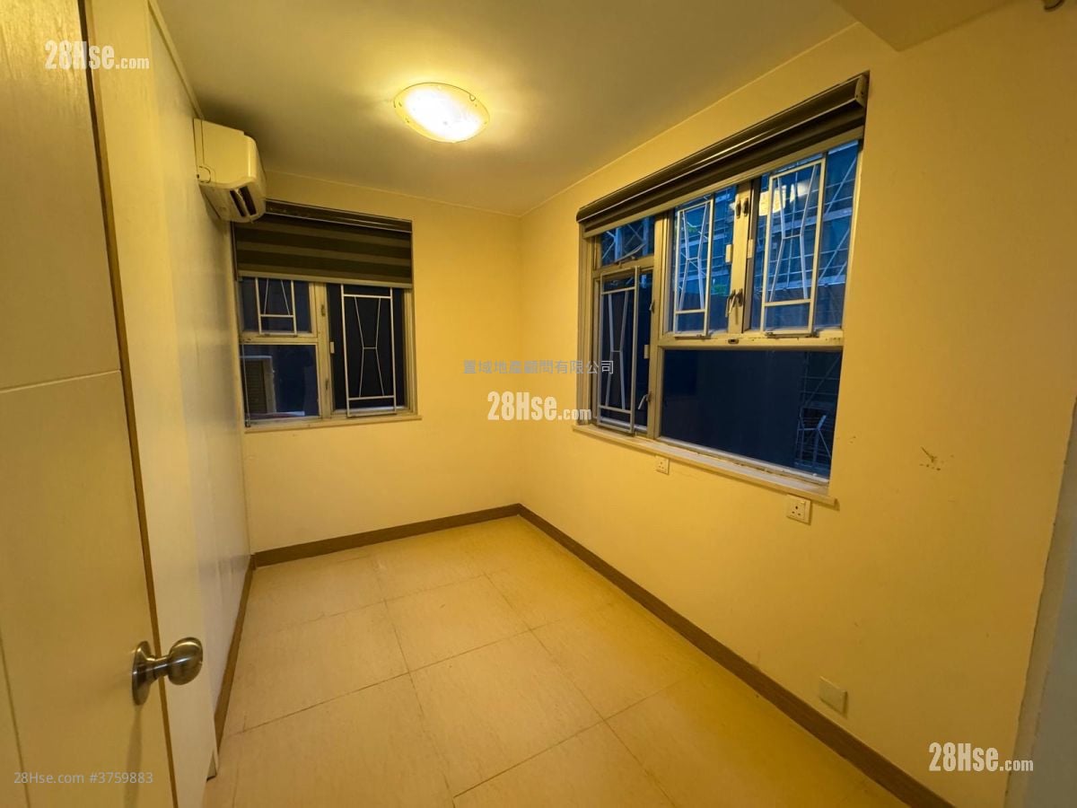 Fortune Terrace Rental 455 ft²