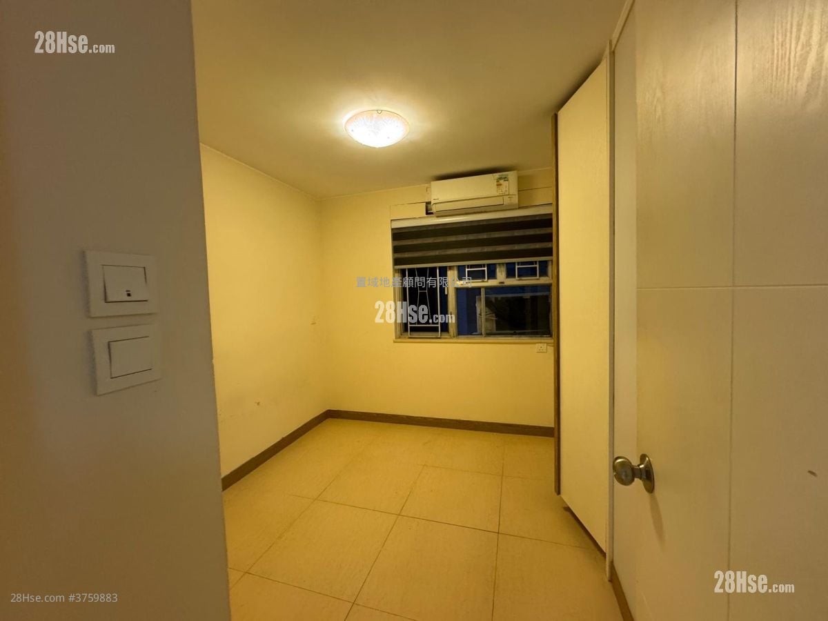 Fortune Terrace Rental 455 ft²