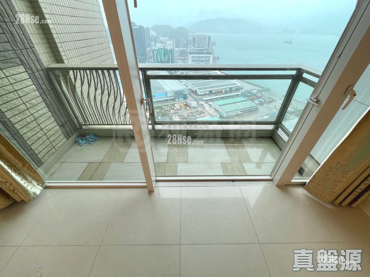 领都 售盘 4 房 980 平方尺