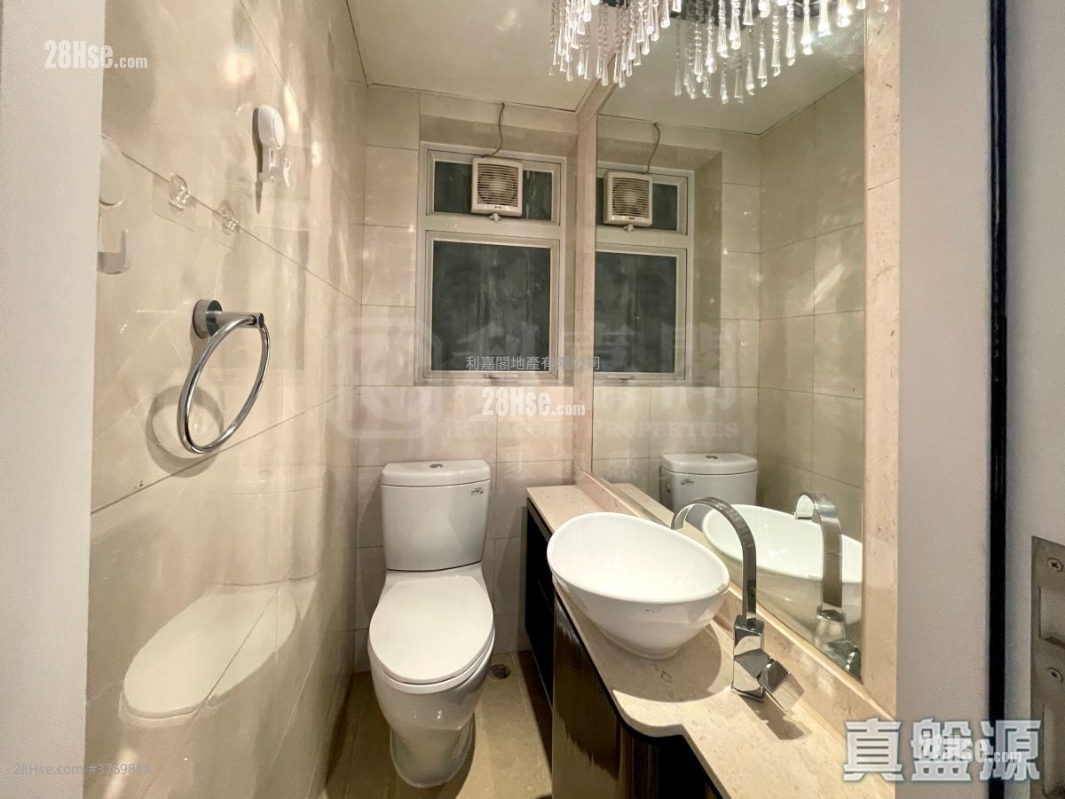 领都 售盘 4 房 980 平方尺