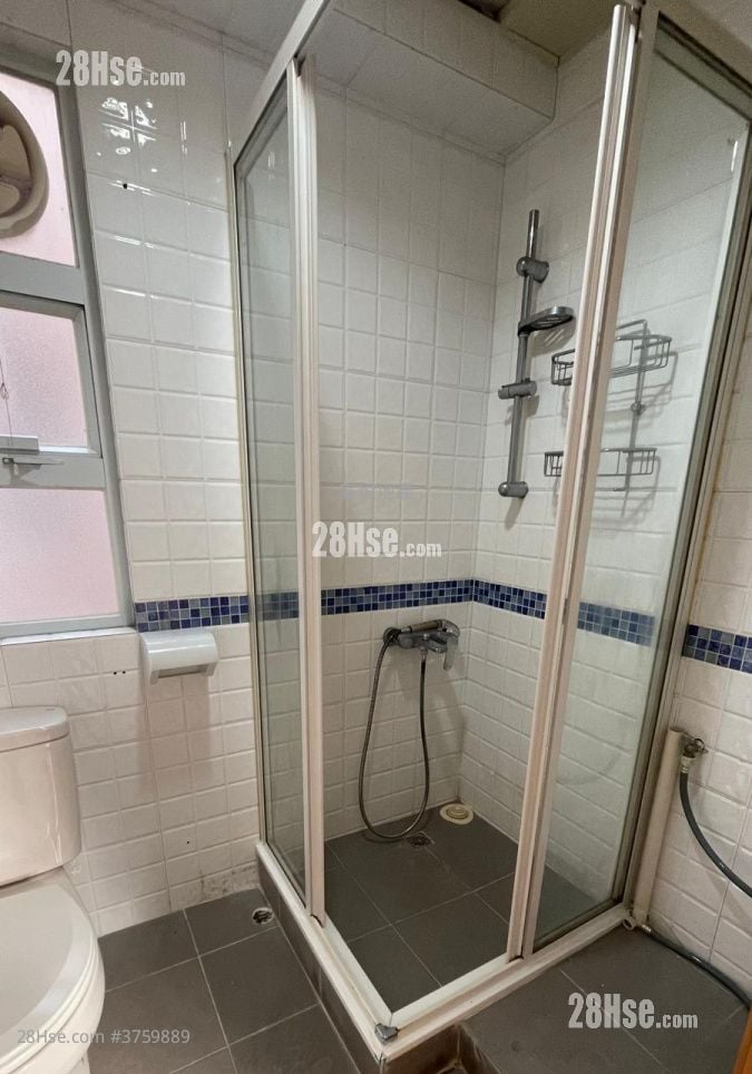 Whampoa Estate Sell 2 Bedrooms , 1 Bathroom 380 ft²