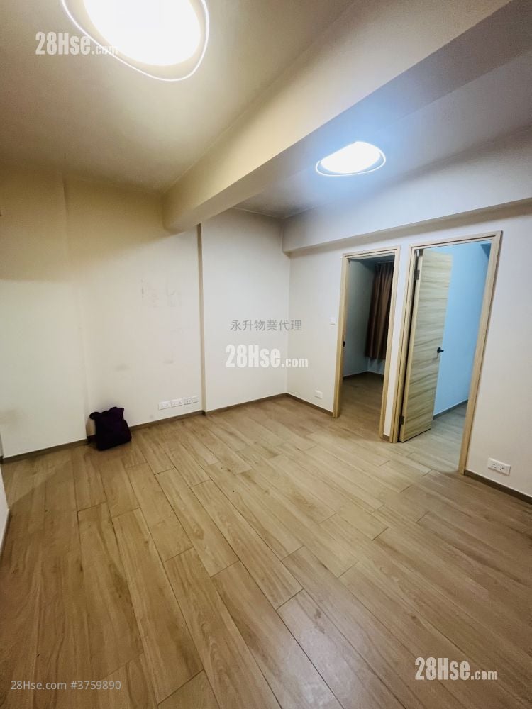 广富大厦 租盘 2 房 , 1 浴室 369 平方尺