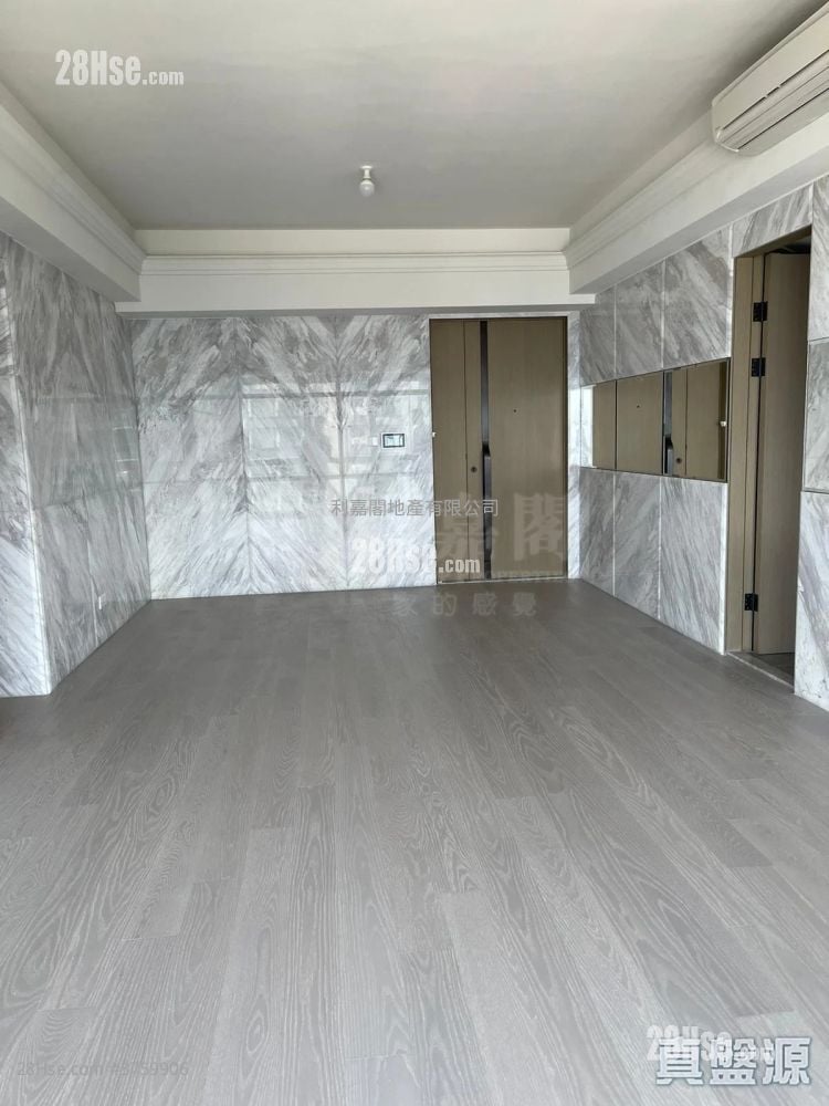 Ontolo Sell 3 Bedrooms , 2 Bathrooms 1,233 ft²