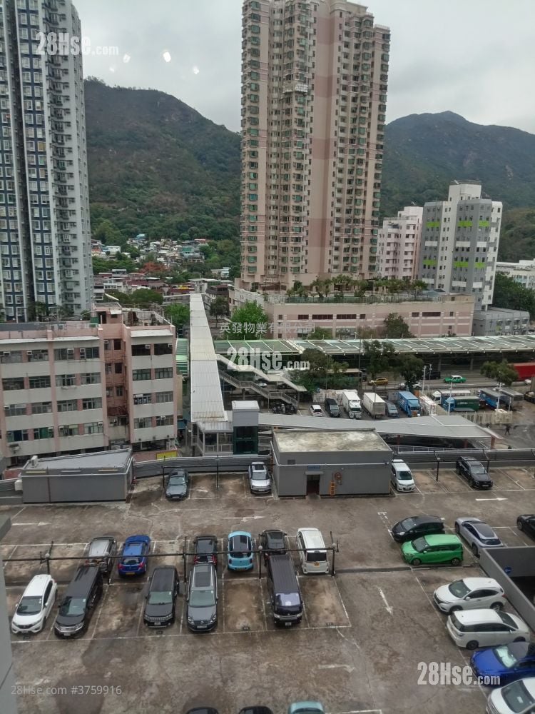 Eldo Court Sell 3 Bedrooms , 1 Bathroom 566 ft²