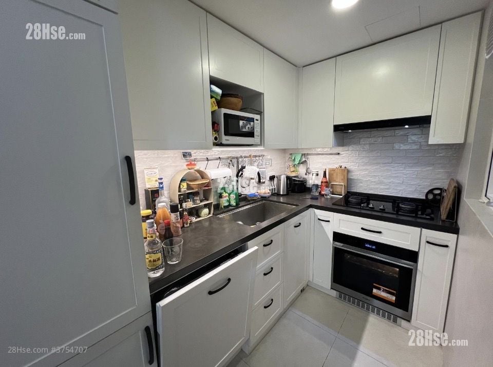 The Zenith Sell 2 Bedrooms , 1 Bathroom 441 ft²