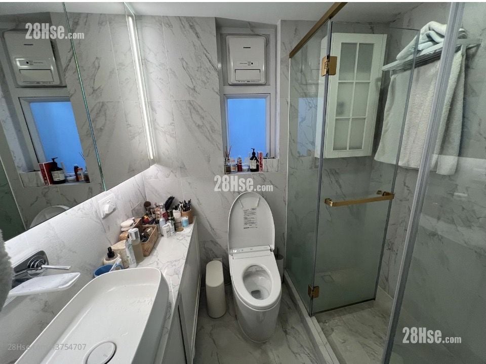 The Zenith Sell 2 Bedrooms , 1 Bathroom 441 ft²