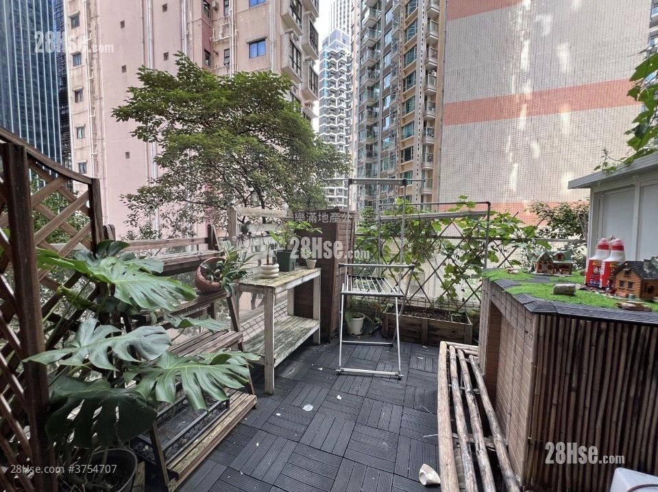 The Zenith Sell 2 Bedrooms , 1 Bathroom 441 ft²