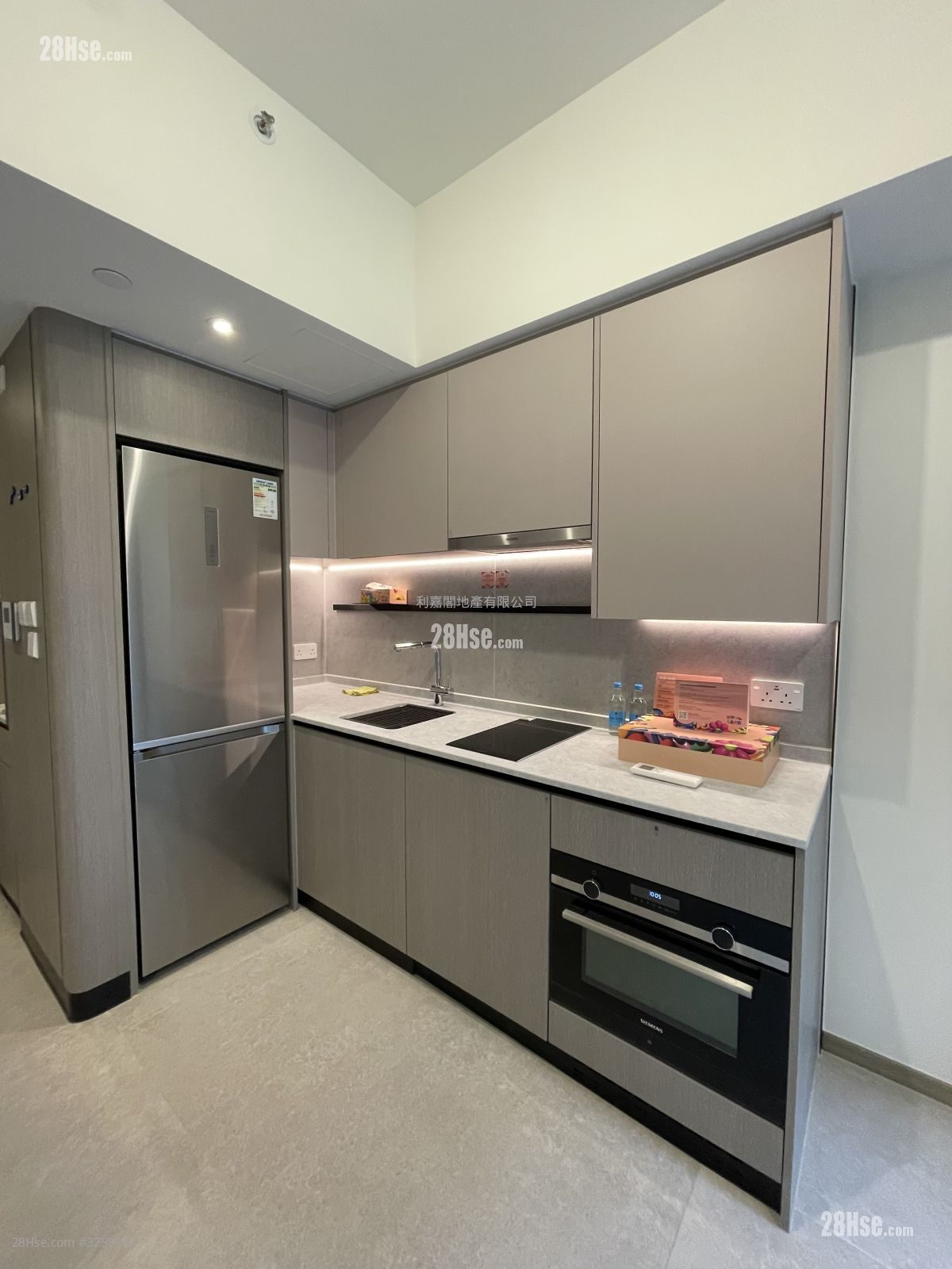 Novo Land Sell 1 Bedroom 298 ft²