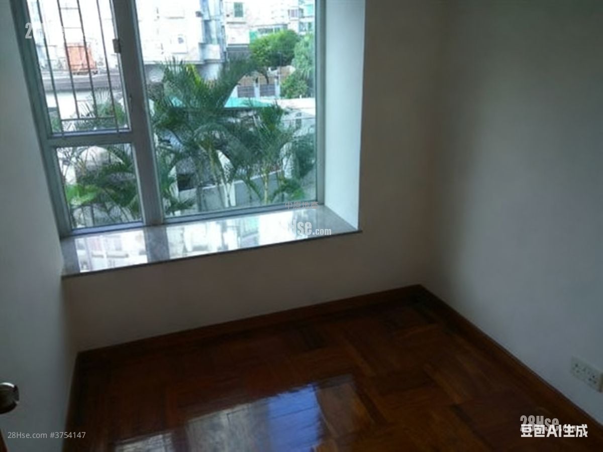 蝶翠峰 售盘 4 房 773 平方尺