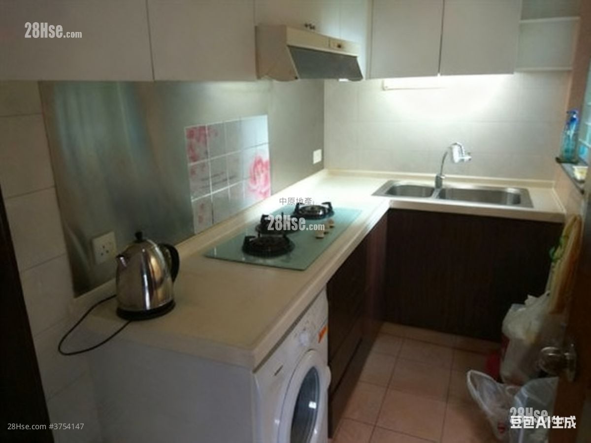 蝶翠峰 售盘 4 房 773 平方尺