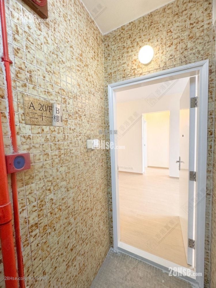 新雅阁 售盘 3 房 652 平方尺