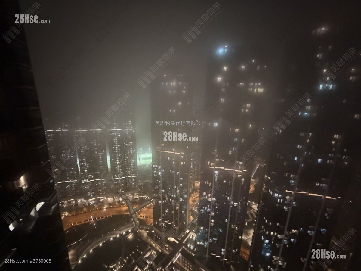 Seasons Place 售盘 2 房 453 平方尺