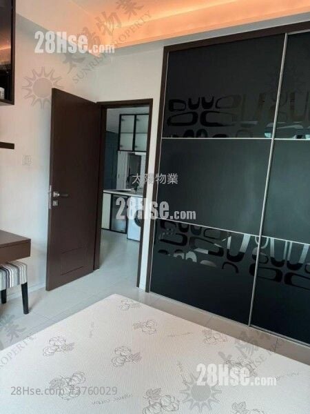 Royal Peninsula Sell 1 Bedroom 462 ft²