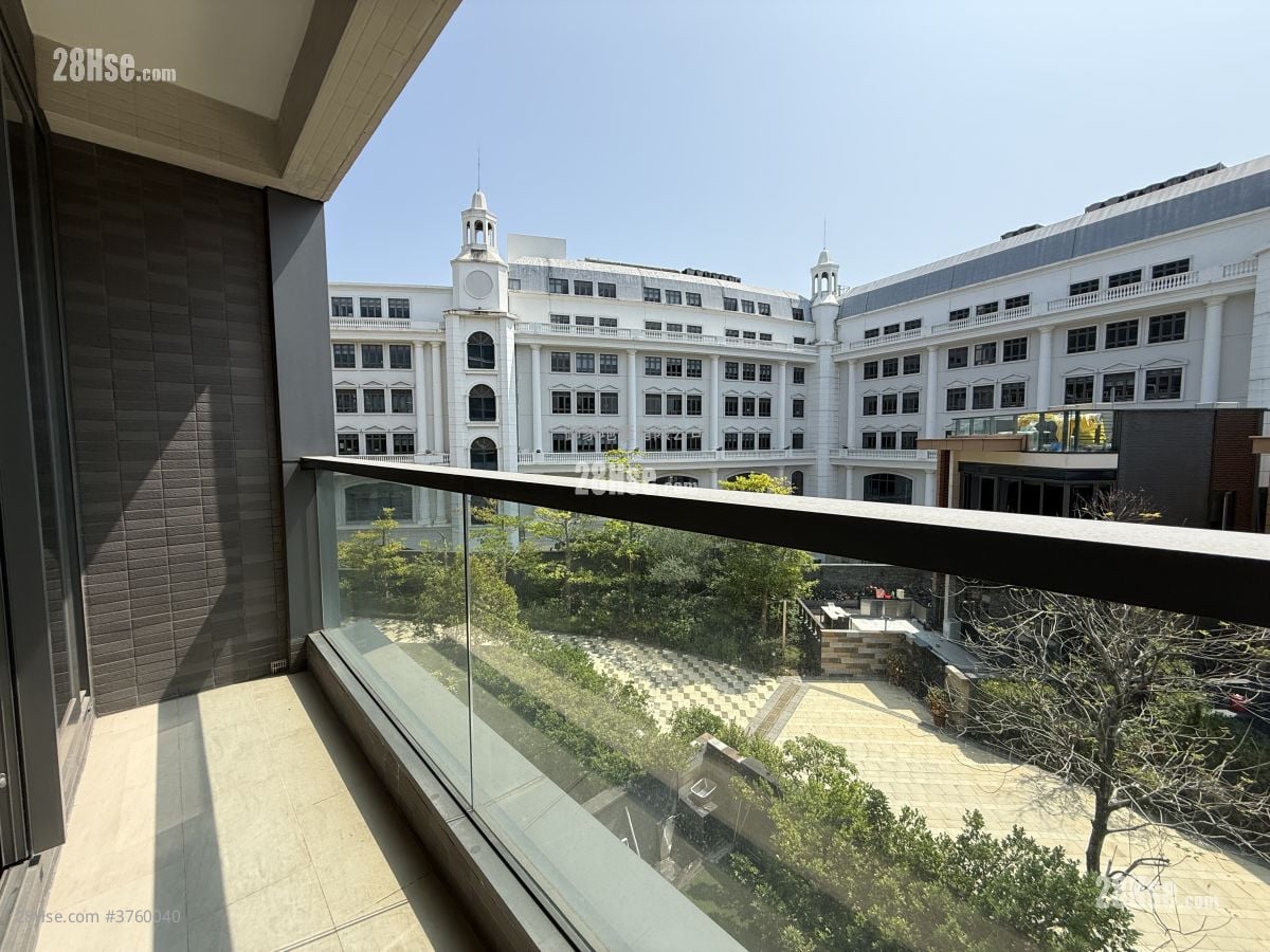 露台: 满名山 售盘 4 房 , 3 浴室 1,398 平方尺