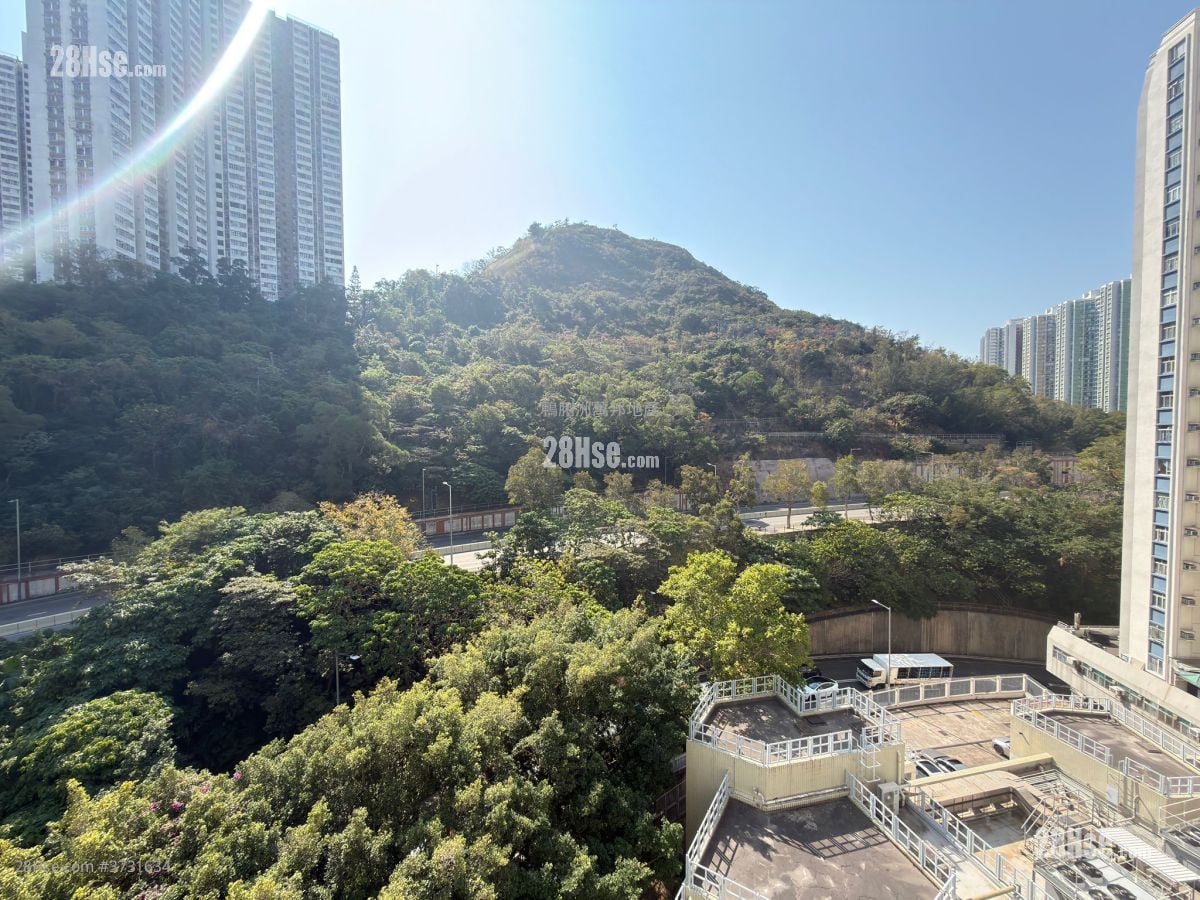 Billion Court Sell 2 Bedrooms , 1 Bathroom 370 ft²