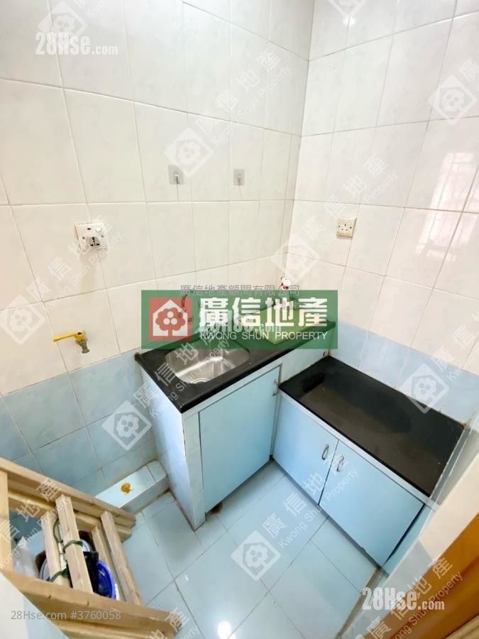Cheong Fat Mansion Sell 1 Bedroom , 1 Bathroom 210 ft²
