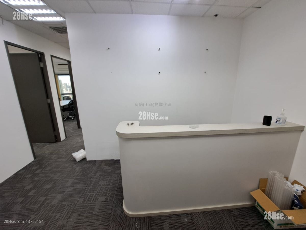 Peninsula Tower Rental 5+ Bedrooms