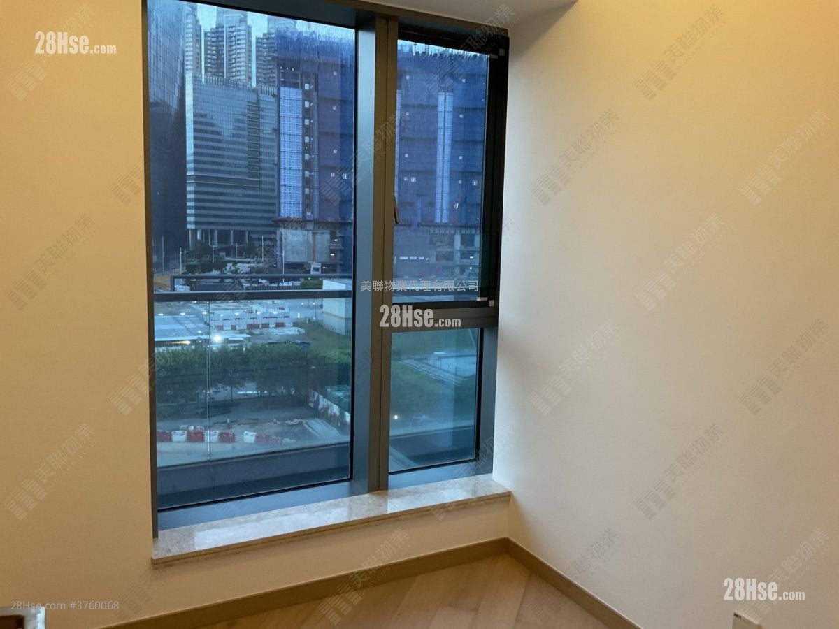 One Kai Tak(Ii) Sell 3 Bedrooms 799 ft²