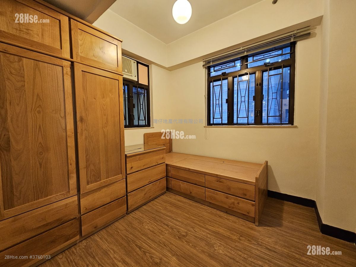 香江大楼 售盘 2 房 , 1 浴室 423 平方尺