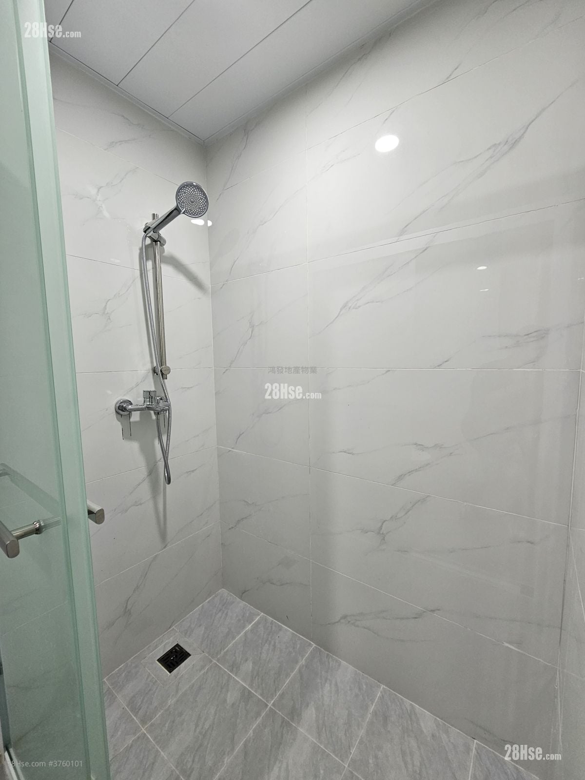 Cheung Shing Building Sell 2 Bedrooms , 1 Bathroom 509 ft²