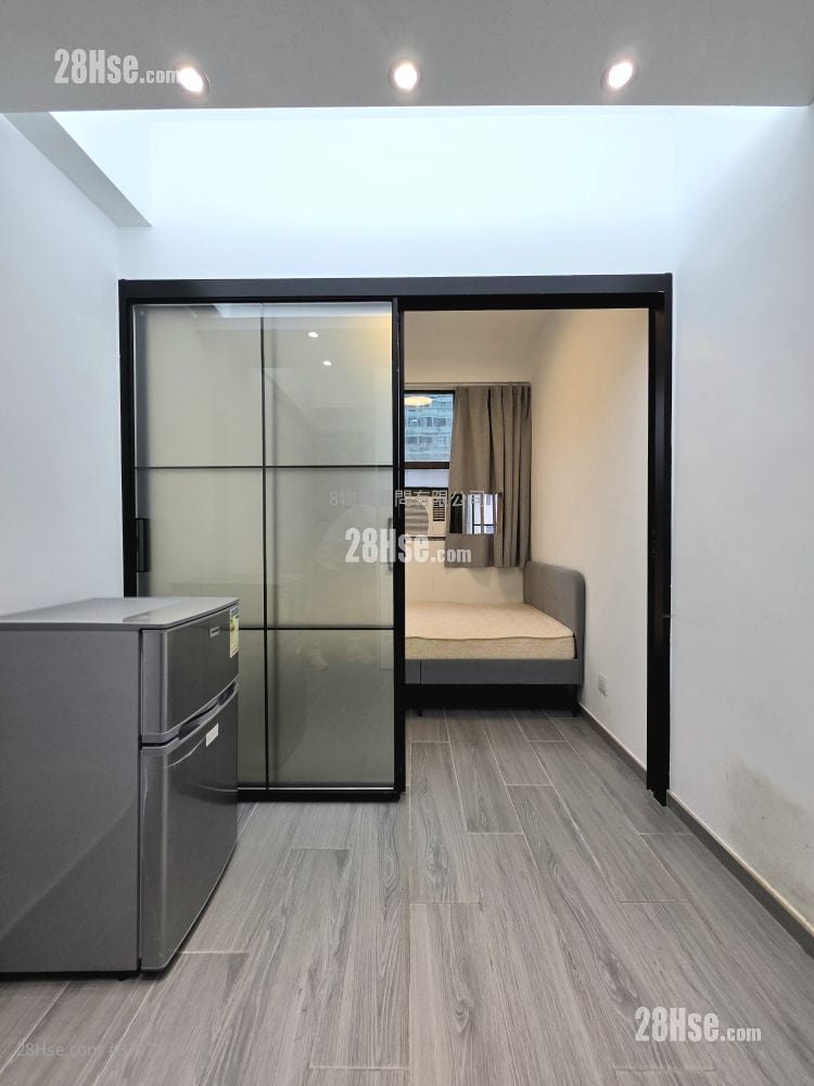 Kim Tak Building Rental 1 Bedroom , 1 Bathroom 150 ft²