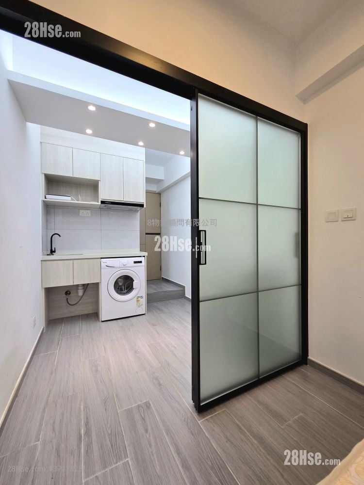 Kim Tak Building Rental 1 Bedroom , 1 Bathroom 150 ft²