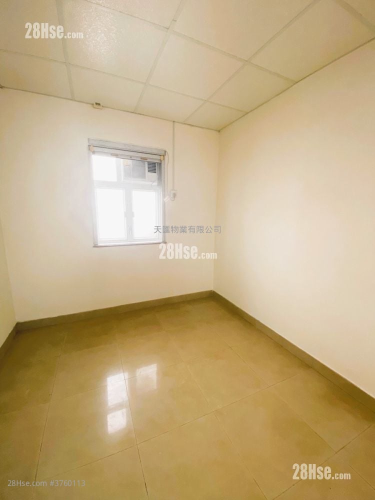 Village Sell 2 Bedrooms , 1 Bathroom 800 ft²