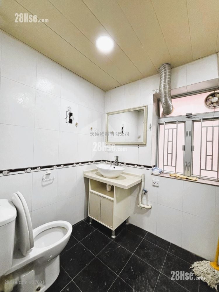 Village Sell 2 Bedrooms , 1 Bathroom 800 ft²