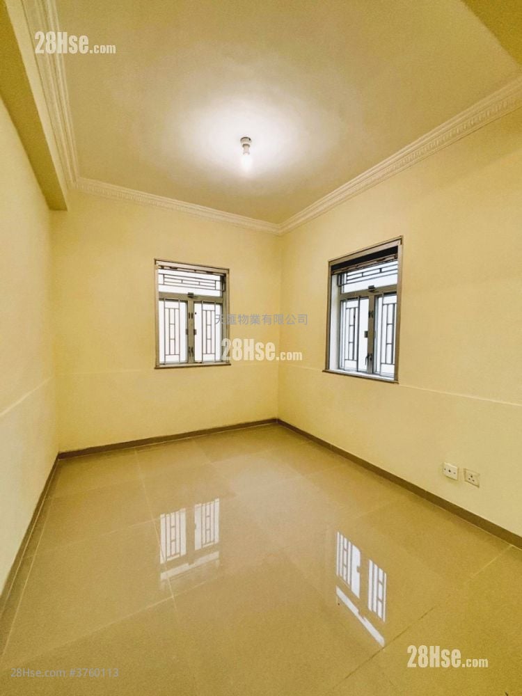 Village Sell 2 Bedrooms , 1 Bathroom 800 ft²