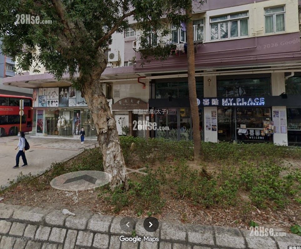 Hang Shing Building Sell 3 Bedrooms 717 ft²